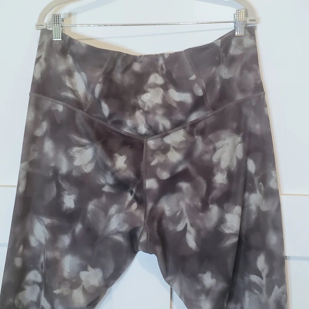Athleta Elation Cropped Legging Size 2X  Green & Gray Ombre